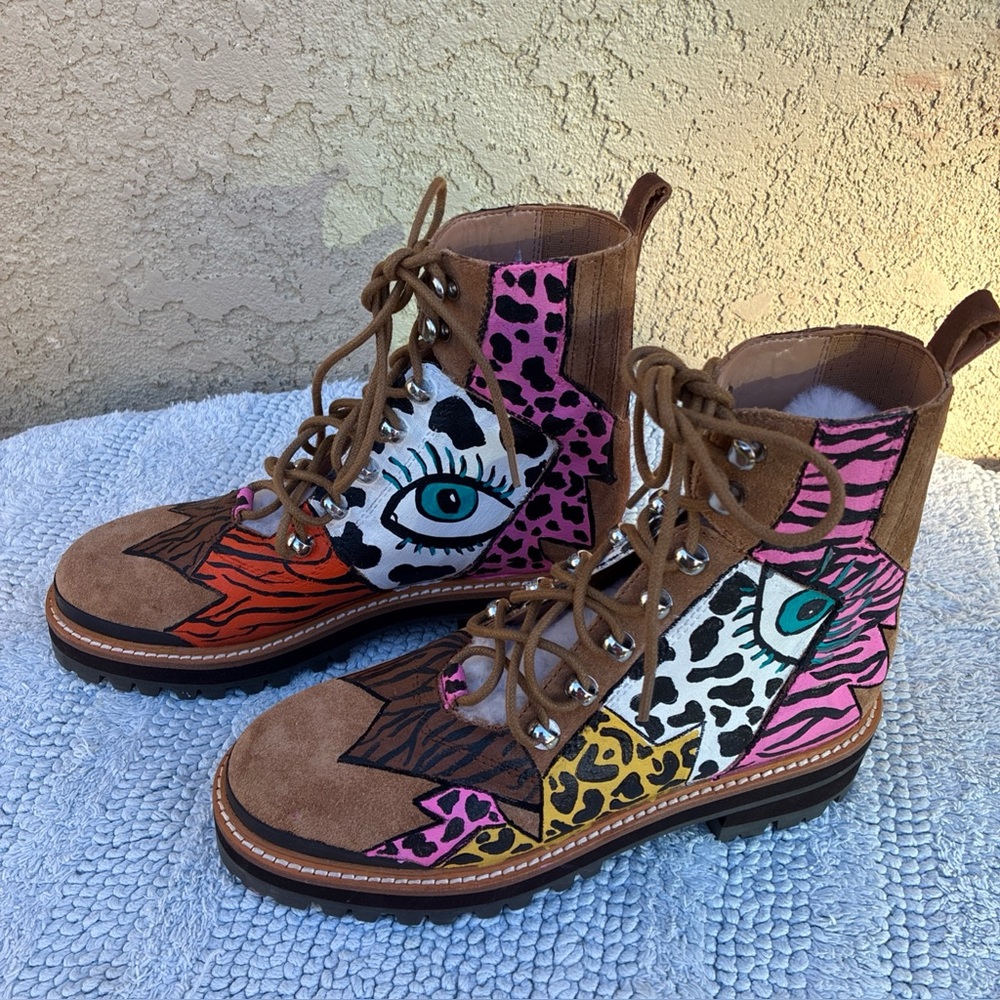 Marc Fisher Y2K Hand Painted Hiker Boot New 6.5 Grunge Street Wear
